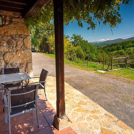 La Casona De Sovina Guest House Piloña Eksteriør bilde