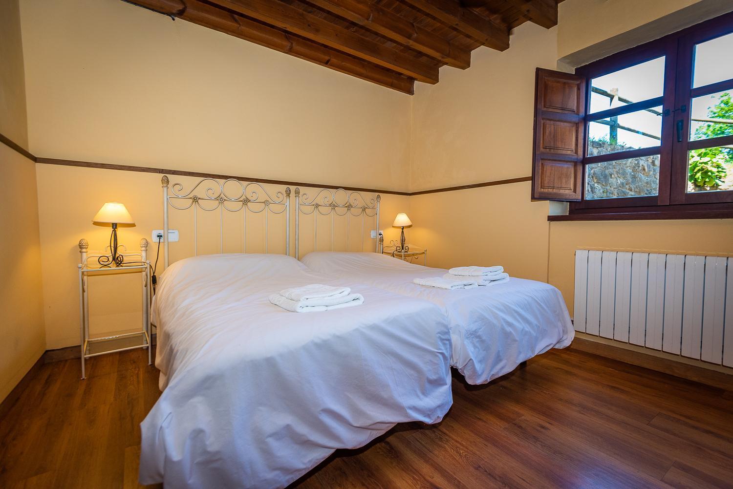 La Casona De Sovina Guest House Piloña Eksteriør bilde