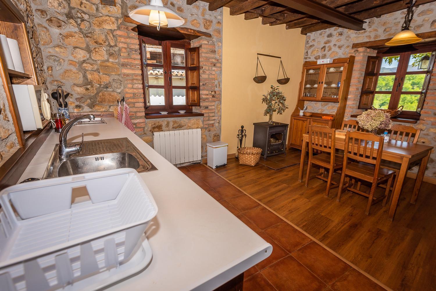 La Casona De Sovina Guest House Piloña Eksteriør bilde